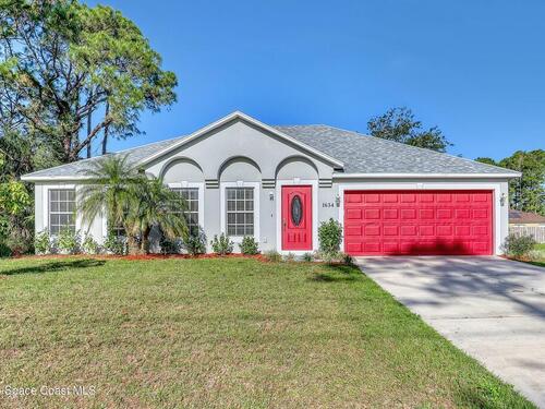 1634 Red Bud Circle NW, Palm Bay, FL 32907