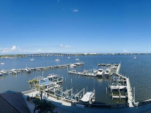 102 Riverside Drive, Cocoa, FL 32922