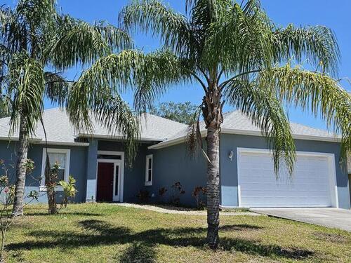 901 Culpepper Avenue SE, Palm Bay, FL 32909