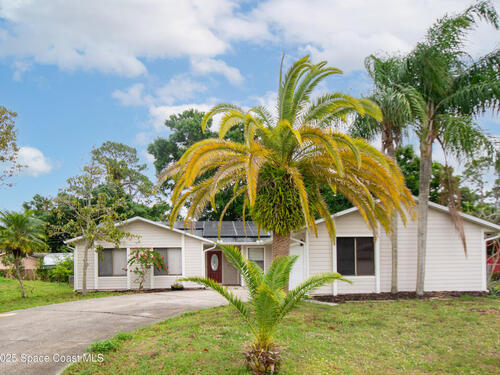 881 Brookson Avenue NW, Palm Bay, FL 32907