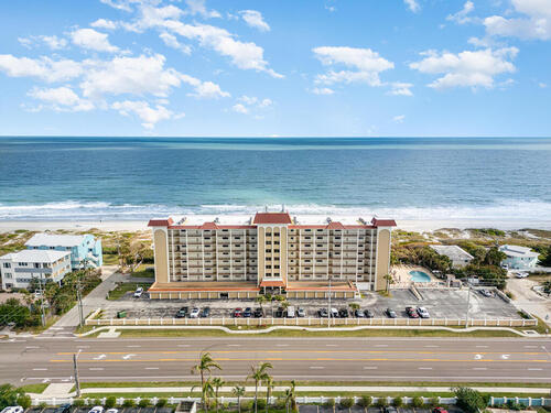 2815 S Atlantic Avenue, Cocoa Beach, FL 32931