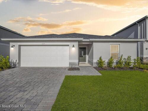 527 Glaspell Circle SE, Palm Bay, FL 32909