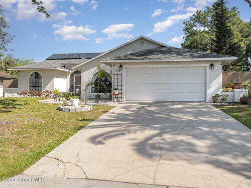 481 Capeador Street NW, Palm Bay, FL 32907
