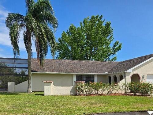 1394 Golf Vista Court NE, Palm Bay, FL 32905