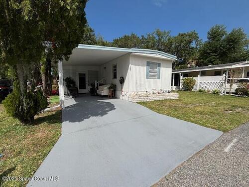 1021 Laurel Court NE, Palm Bay, FL 32907