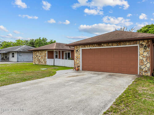 6110 Grissom Parkway, Cocoa, FL 32927
