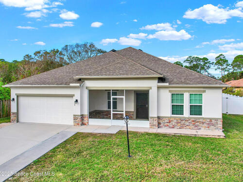 158 Donald Avenue NE, Palm Bay, FL 32907