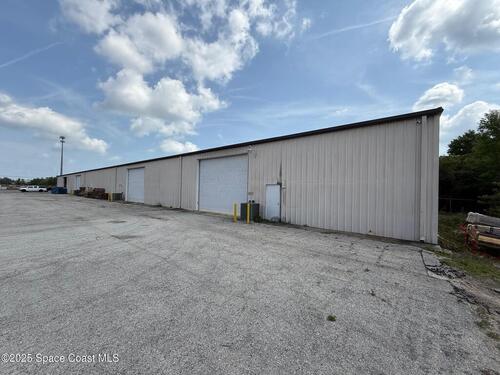 2640 Kirby Circle NE, Palm Bay, FL 32905
