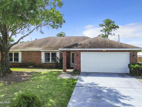 1628 Pueblo Street SE, Palm Bay, FL 32909