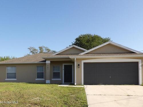 741 Olivia Street SW, Palm Bay, FL 32908