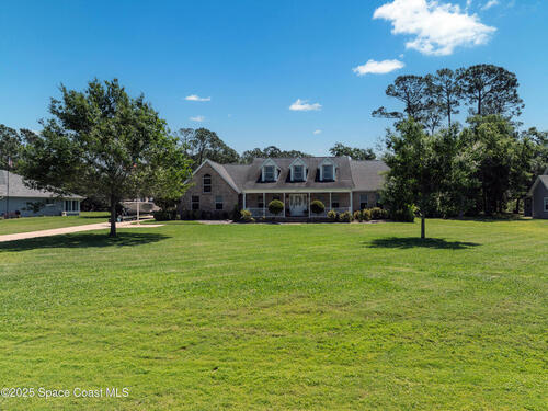 5670 Bob White Trail, Mims, FL 32754