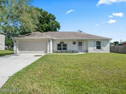 975 Castile Road SE, Palm Bay, FL 32909