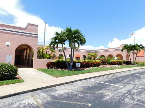 750 S Orlando Avenue, Cocoa Beach, FL 32931