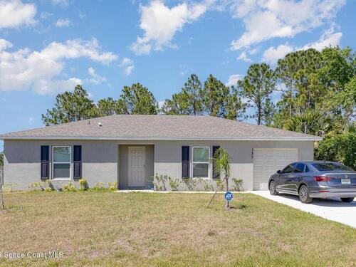 151 Titan Rd Road SE, Palm Bay, FL 32909