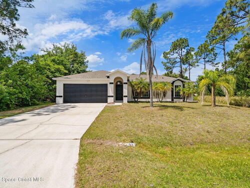 380 Seabull Avenue SW, Palm Bay, FL 32908