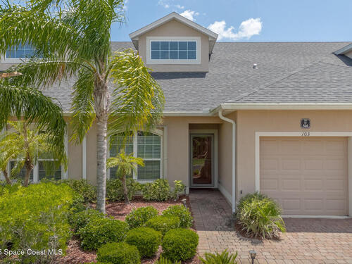 560 Remington Green Drive SE, Palm Bay, FL 32909