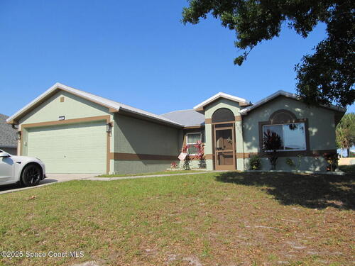 499 Alesio Avenue SE, Palm Bay, FL 32909
