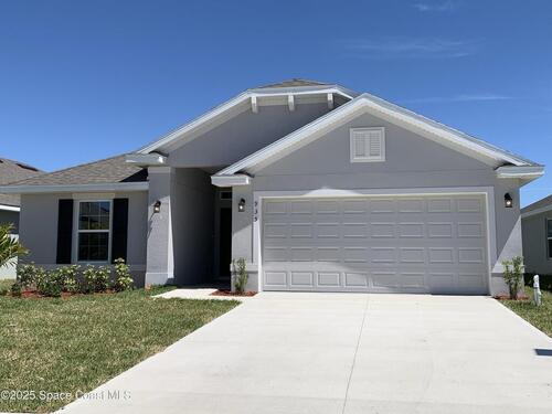 1208 Soleway Avenue NW, Palm Bay, FL 32907