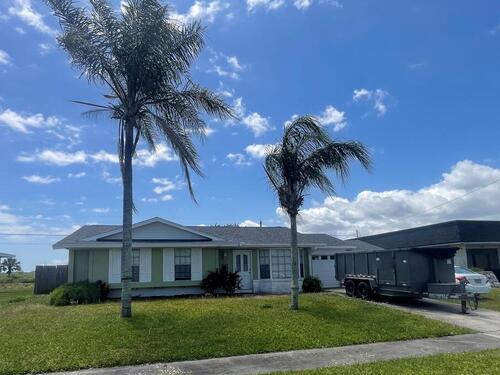 3118 Edgewood Drive NE, Palm Bay, FL 32905