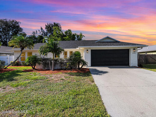 670 S Oak Park Circle E, Merritt Island, FL 32953