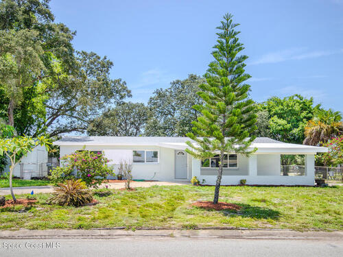 2062 E Cedarwood Drive, Melbourne, FL 32935