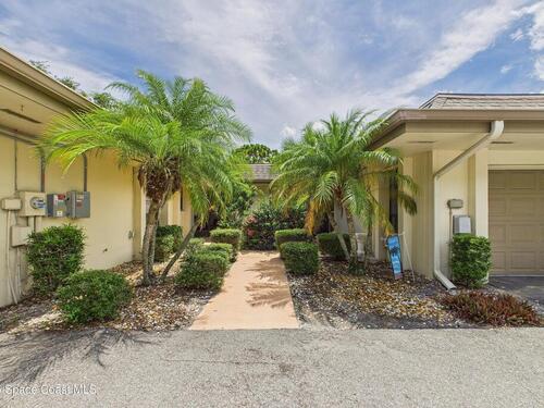 246 Country Club Drive, Melbourne, FL 32940