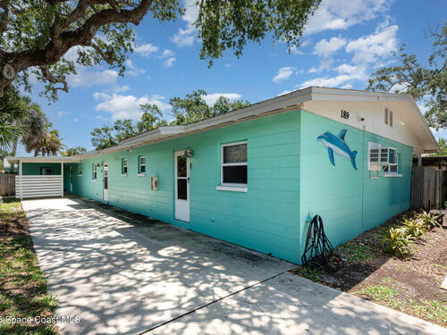 189 Oak Avenue, Cocoa Beach, FL 32931