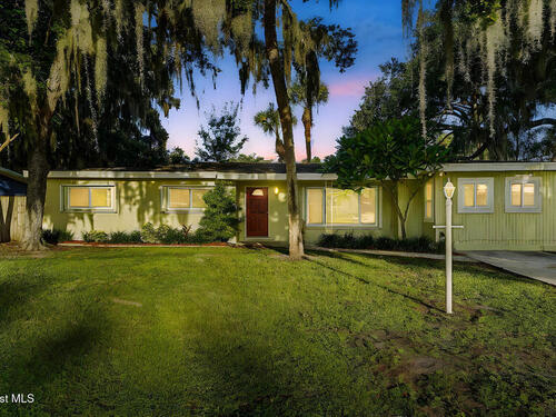 128 E Laila Drive, Melbourne, FL 32904