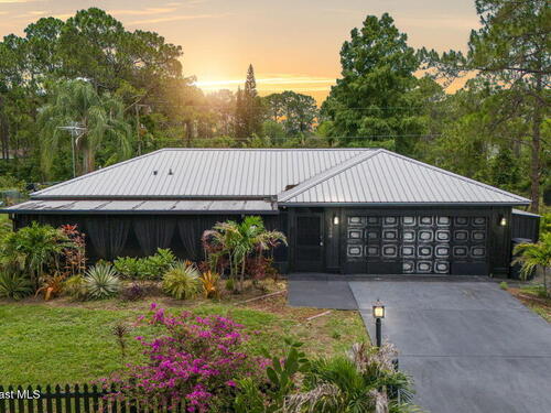 1324 Gimlet Street NW, Palm Bay, FL 32907