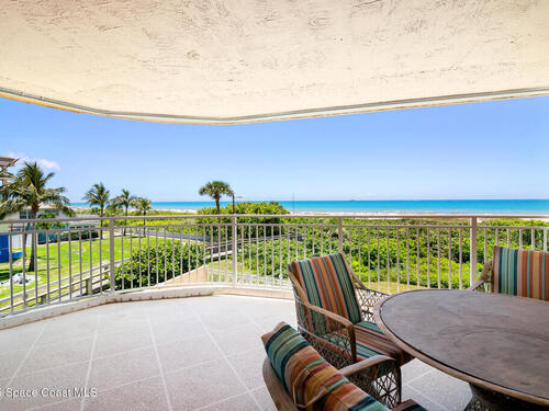 6770 Ridgewood Avenue, Cocoa Beach, FL 32931