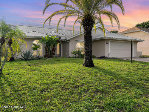 1233 Lamplighter Drive NW, Palm Bay, FL 32907