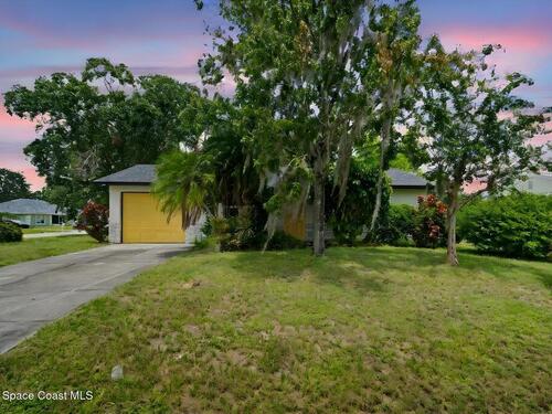 325 Eva Street NE, Palm Bay, FL 32907