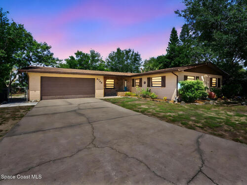 2738 Sherwood Court, Titusville, FL 32796
