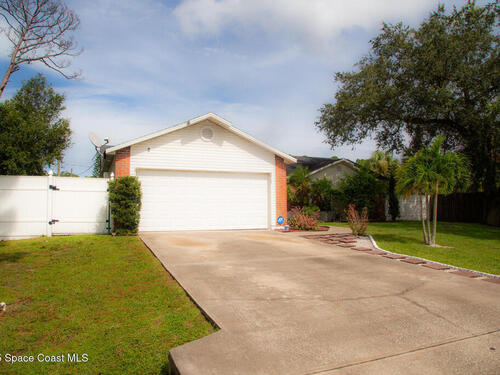 1515 Hamilton Avenue SW, Palm Bay, FL 32908