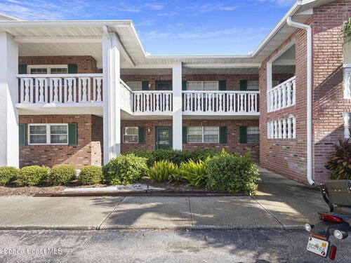 1880 Knox Mcrae Drive, Titusville, FL 32780