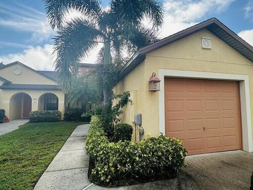 890 Luminary Circle, Melbourne, FL 32901