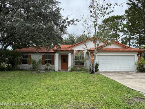 775 Winchell Street SW, Palm Bay, FL 32908