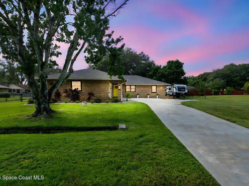 130 Nesbitt Street NE, Palm Bay, FL 32907