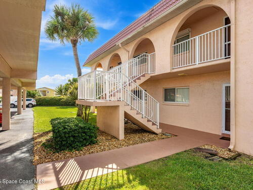 8000 Ridgewood Avenue, Cape Canaveral, FL 32920