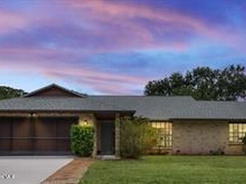 776 Beacon Street NW, Palm Bay, FL 32907