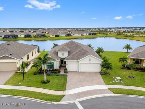 1143 Great Belt Circle, Melbourne, FL 32940