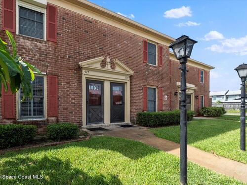 927 N Colonial Court, Indian Harbour Beach, FL 32937