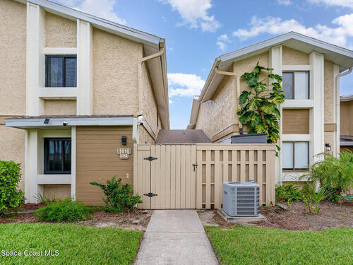 1010 Abada Court NE, Palm Bay, FL 32905