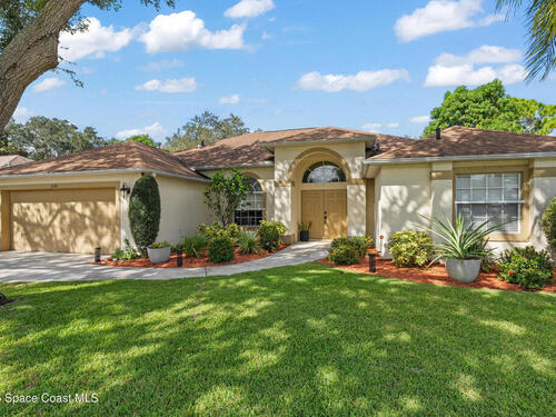 2618 Aston Circle, Melbourne, FL 32940