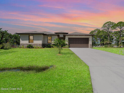 3187 Topsey Avenue SE, Palm Bay, FL 32909