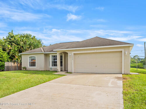 1526 Manzanita Street NW, Palm Bay, FL 32907
