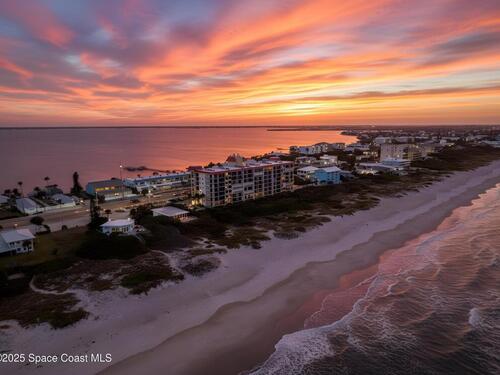 2815 S Atlantic Avenue, Cocoa Beach, FL 32931