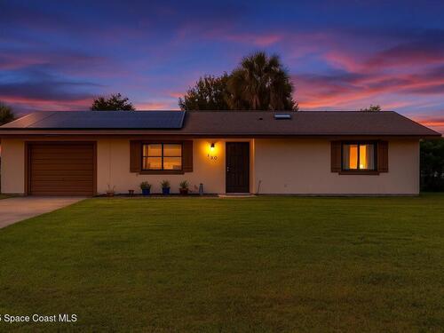 450 Borraclough Avenue NW, Palm Bay, FL 32907