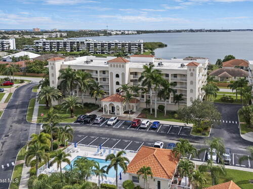 551 Casa Bella Drive, Cape Canaveral, FL 32920