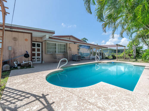 756 Bianca Drive NE, Palm Bay, FL 32905